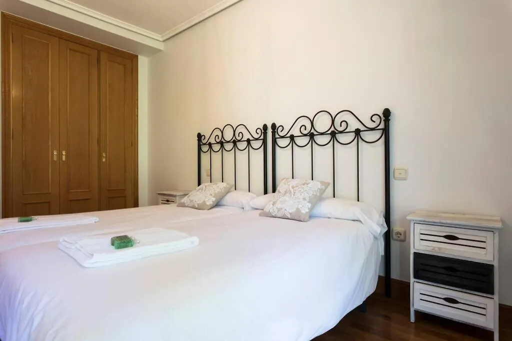 Errekabea. Basquenjoy Apartment Hondarribia