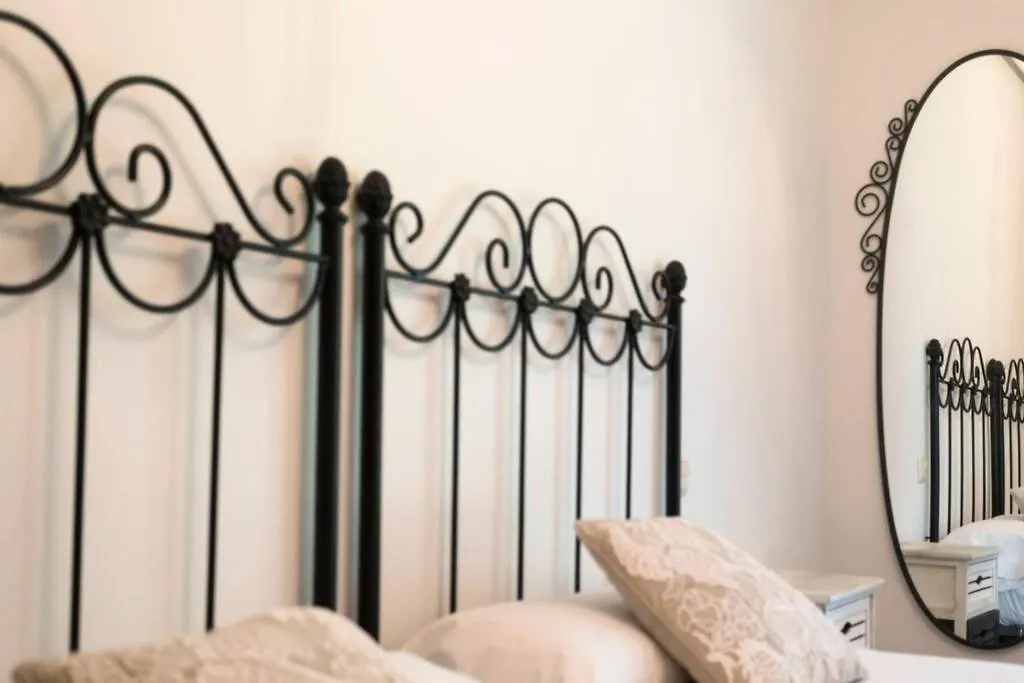 Errekabea. Basquenjoy Apartment Hondarribia